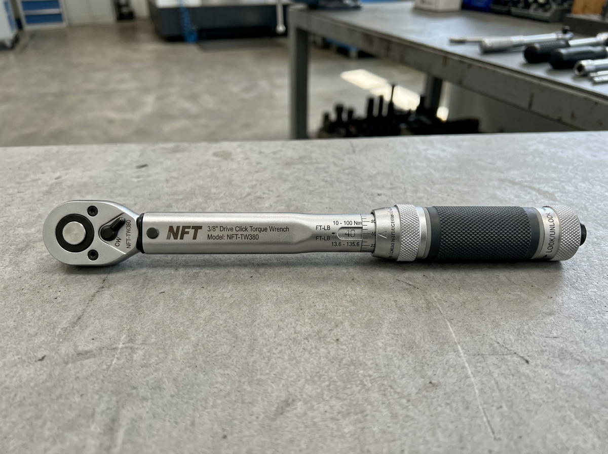3/8 in Drive Click Torque Wrench